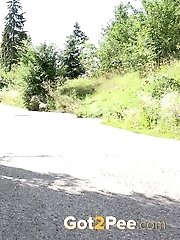 15 pictures - Cute babe rushes to beat her pee desperation