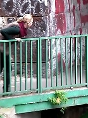 15 pictures - Cute blonde pisses at night outside in the cold